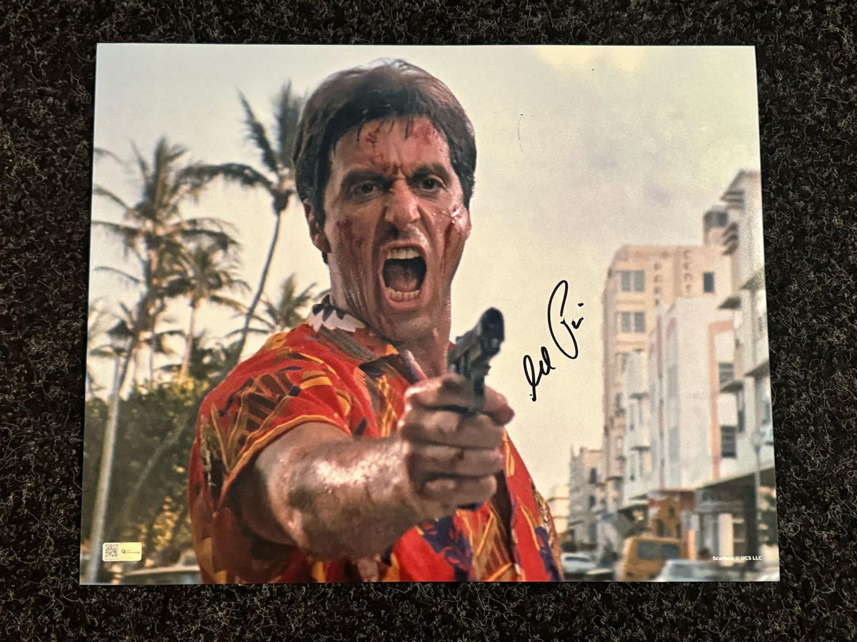 AL PACINO SCARFACE SIGNED PHOTO