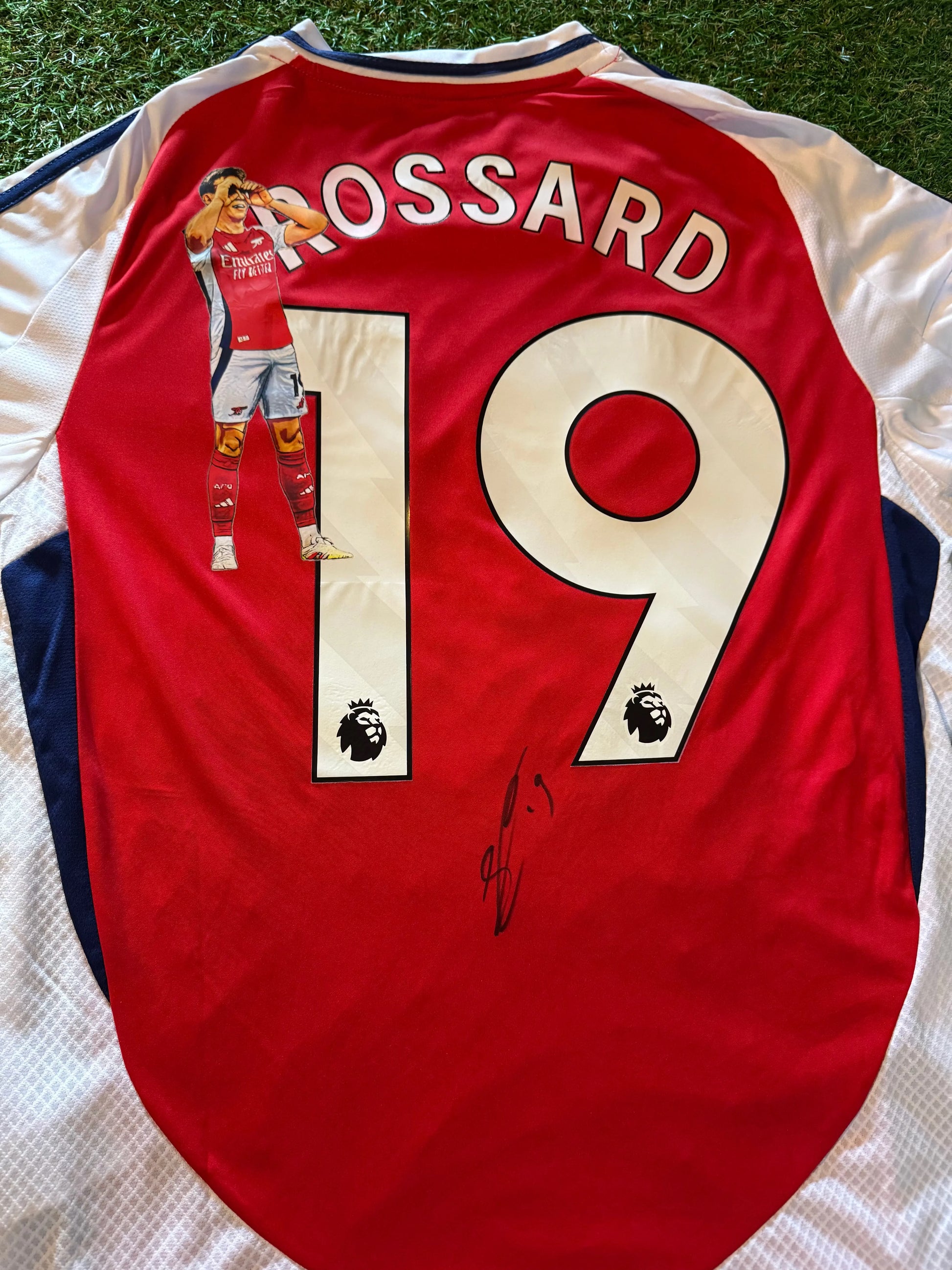LEANDRO TROSSARD SIGNED CUSTOM ARSENAL 24/25 HOME SHIRT LIMELIGHT MEMORABILIA