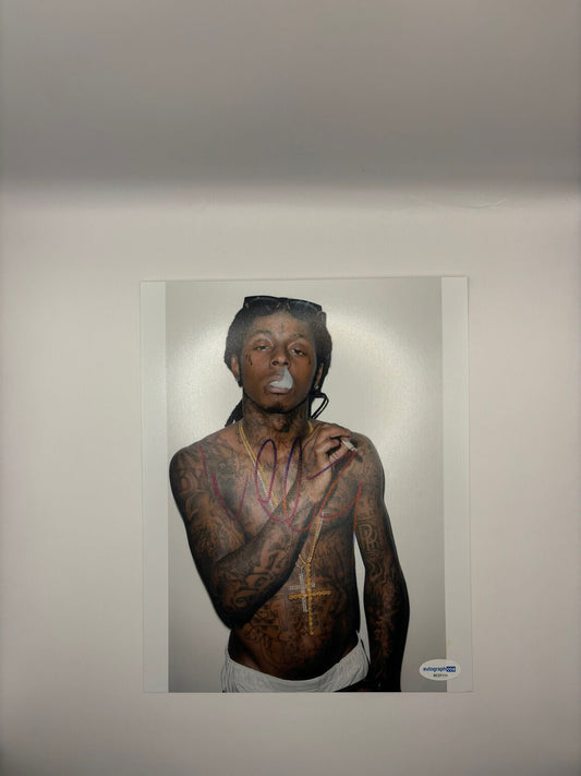 LIL WAYNE SIGNED PHOTO LIMELIGHT MEMORABILIA