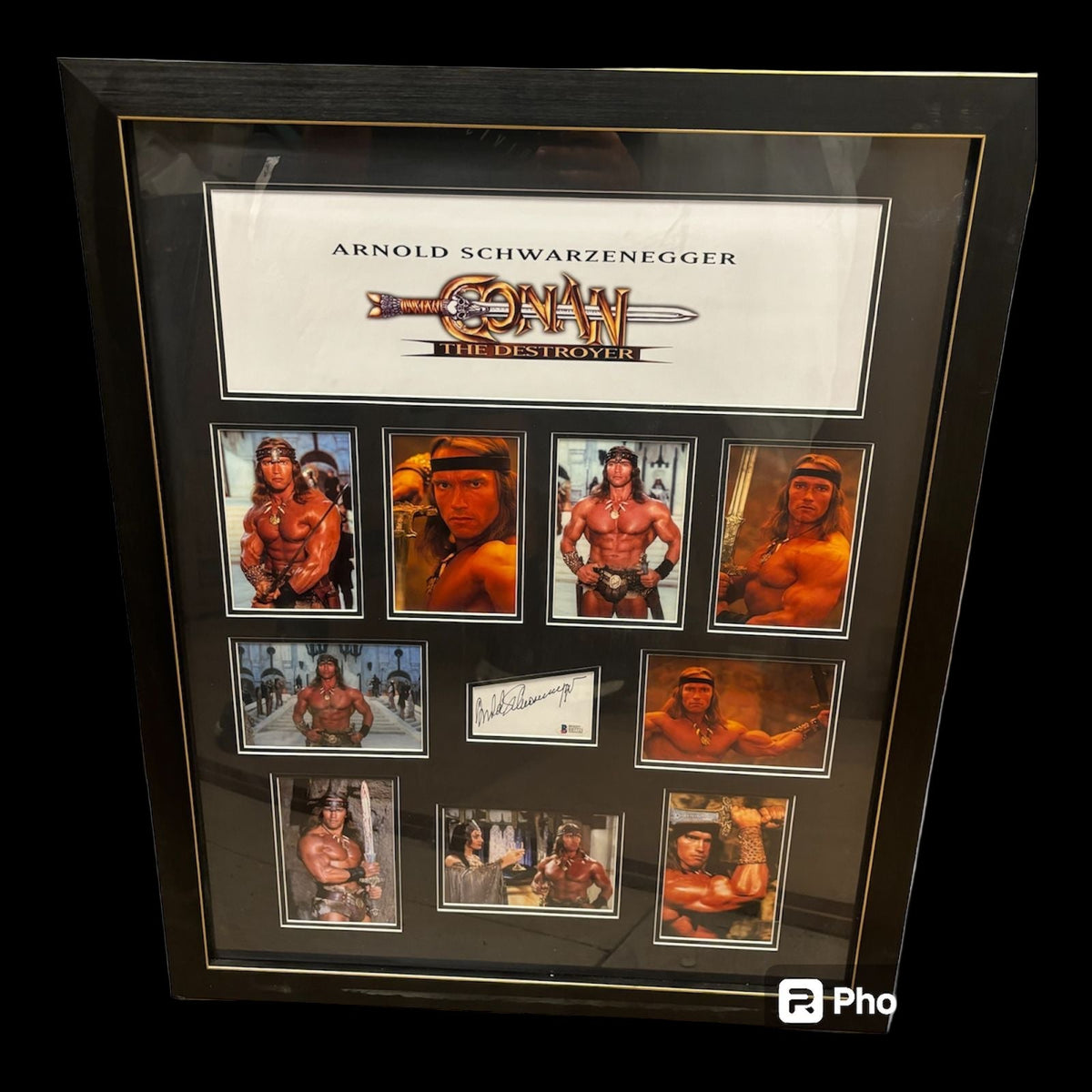 ARNOLD SHWARZENGEER SIGNED MOVIE FRAME LIMELIGHT MEMORABILIA