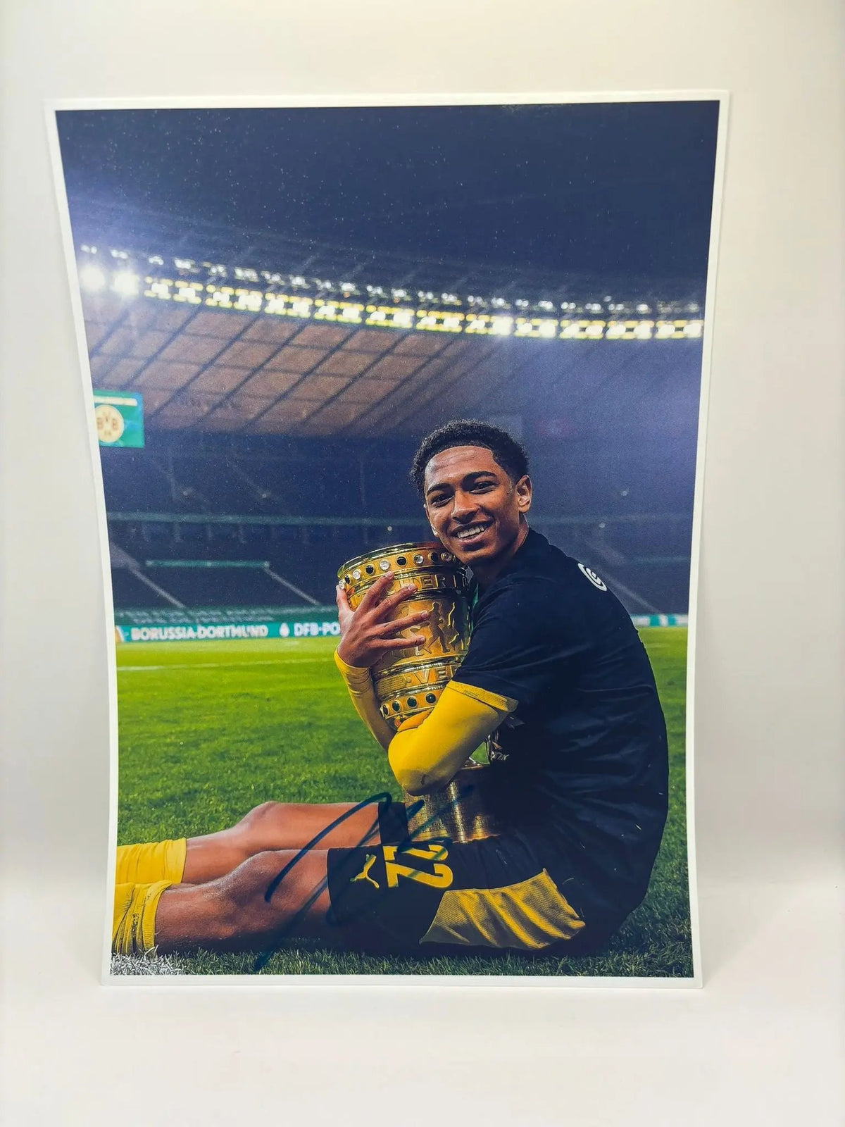 JUDE BELLINGHAM SIGNED PHOTO ZL FOOTY