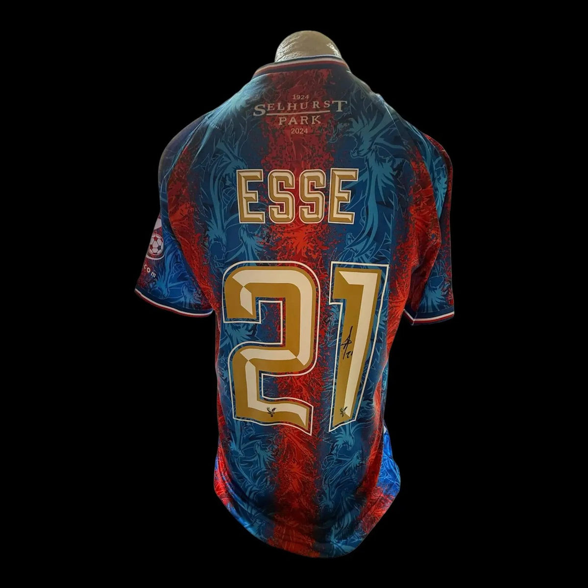 ESSE SIGNED CRYSTAL PALACE COMMUNITY SHIELD WINNING HOME SHIRT ZL FOOTY