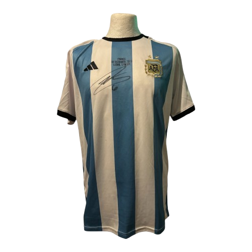 Authentic hand-signed Lisandro Martinez Argentina 2022 World Cup Final shirt with three stars.