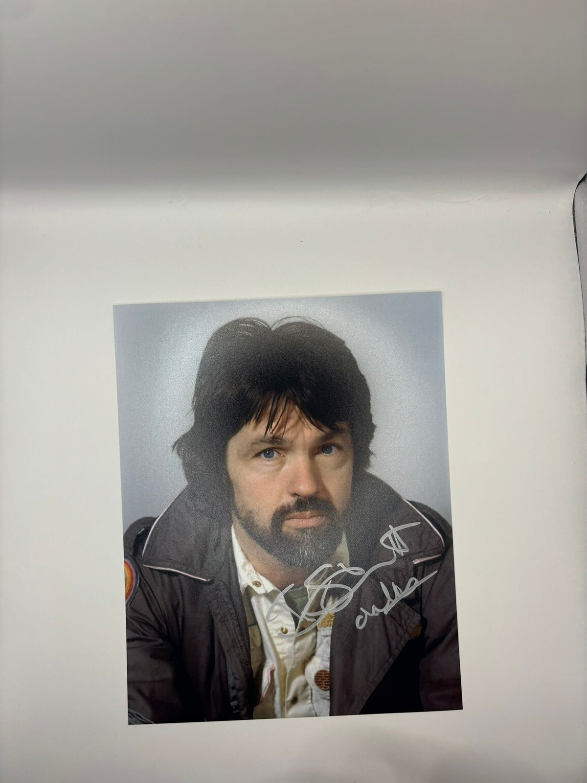 Authentic high-gloss photograph of Tom Skerritt as Captain Dallas in the 1979 film Alien, hand-signed by the actor in bold permanent ink with an official Limelight Memorabilia COA.