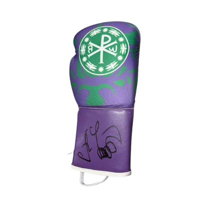 A high-quality replica boxing glove hand-signed by Oleksandr Usyk in permanent black marker to commemorate the Fury 2 rematch.
